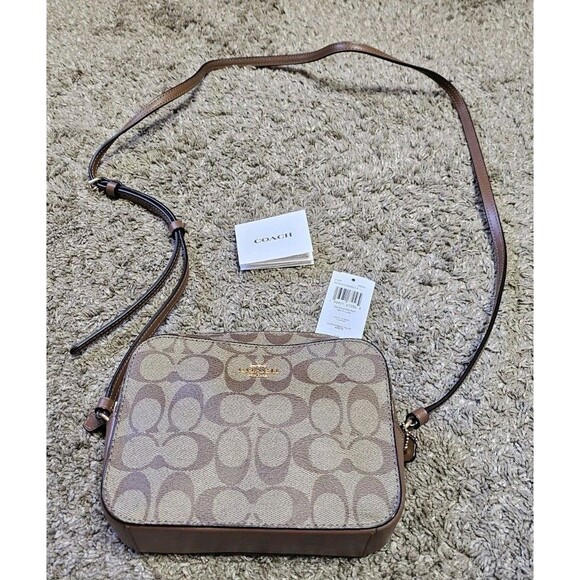 COACH Crossbody Signature Canvas Excellent Condition! - Picture 1 of 11